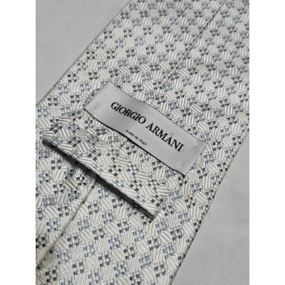 Giorgio Armani 100% Silk Luxury Italian Necktie White/Blue/Charcoal Basketwrave